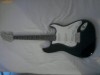 vand chitara fender squier pedala behringer vand chitara fender squier pedala behringer