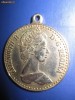 Medalion in metal argintat vechi- Regina Elisabeth ll Medalion in metal argintat vechi- Regina Elisabeth ll