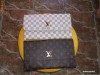 GENTI  DE DAMA DE FIRMA LOUIS VUITTON MODEL PLIC LEI 200
