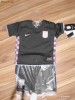 Compleu Nike 9/12 luni-NOU cu eticheta adus Uk -70 lei