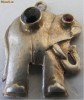 Medalion vechi din argint in forma de elefant cu 2 pietre - de colectie Medalion vechi din argint in forma de elefant cu 2 pietre - de colectie