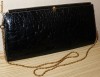 Geanta plic dama, piele lacuita, lant auriu, model vintage, stare buna - IEFTINA!!!