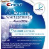 Albeste-ti dintii cu CREST WHITESTRIPS 2H EXPRESS