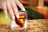 Doomed shot pentru bauturi in forma de craniu, pahar craniu, ideal pentru mini-barul din casa