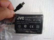 IASI * incarcator alimentator original camere video JVC, in cutie * GRATUIT cu POSTA foto