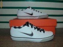 Adidasi piele unisex Nike Capri Lace foto