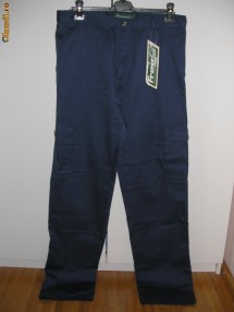 Pantaloni pt barbati din bumbac 100%, marime 52 foto