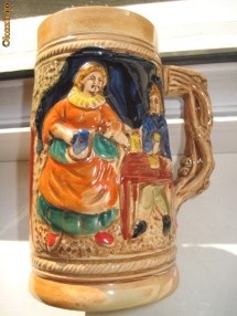 Halba din ceramica cu scena de han