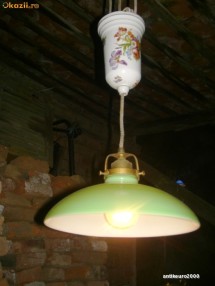 Superba lampa rustica - vechime foarte mare - contragreutate de portelan foto