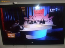 TV LG LED Full HD 42LE8500 DVIX HD CU SUBTITRARE