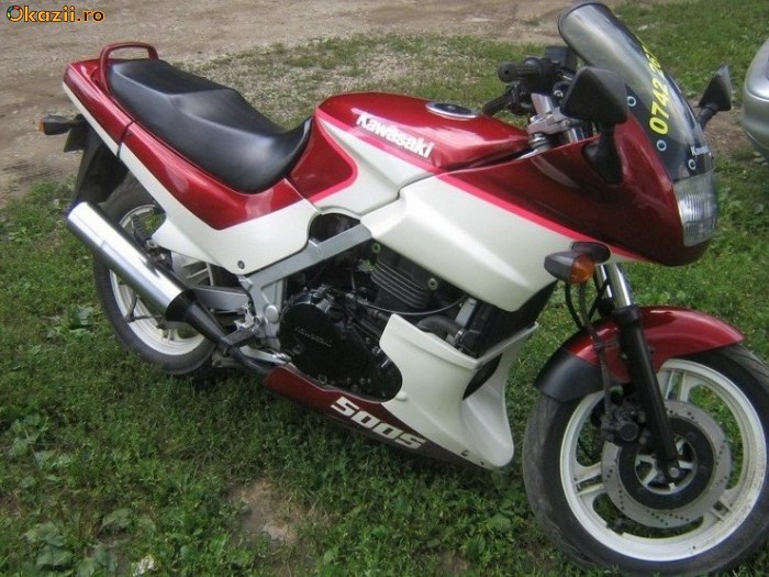 Kawasaky-GPZ-500S foto mare