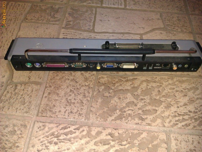 Docking station HP foto mare