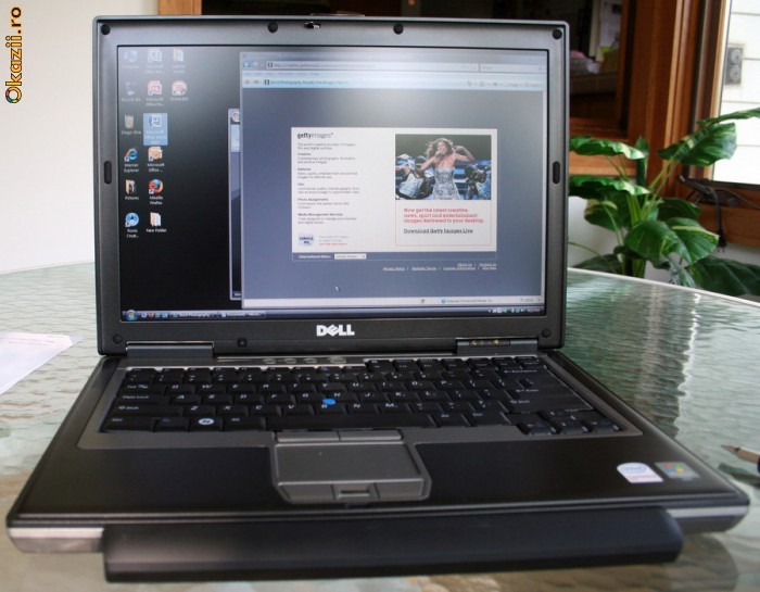 Laptop DELL Latitude D630 + baterie extinsa 9celule noua! foto mare