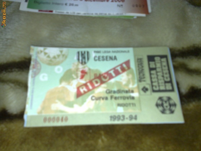 Campionat Italia - Bilet meci de fotbal - Cesena - Bari - editia 1993 - 1994 foto mare