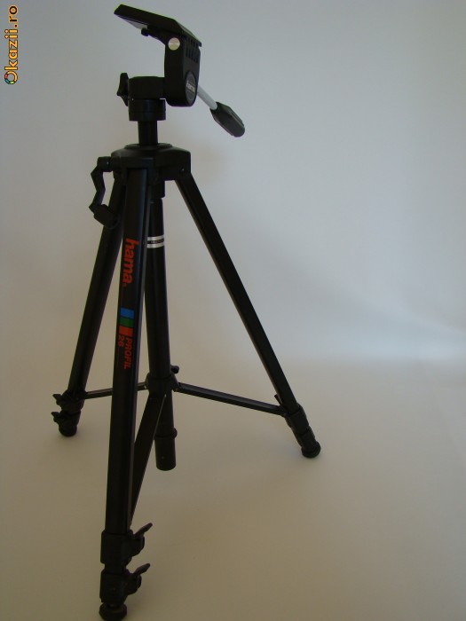 Trepied foto-video foto mare