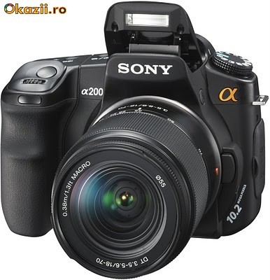 SONY ALPHA 200K NOU LA CUTIE!!!! BONUS CARD ORIGINAL foto mare