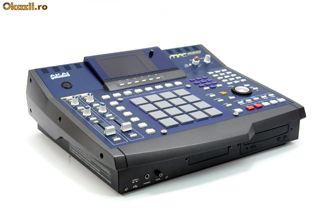 AKAI PROFESSIONAL  MPC 4000 PLUS foto mare