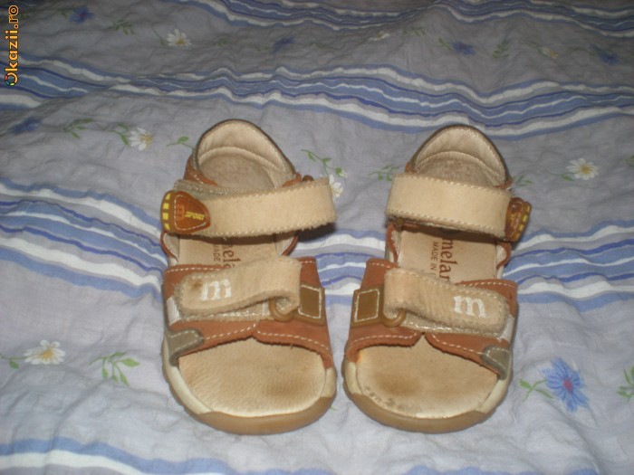 Sandalute unisex din piele Melania, mar. 20 foto mare