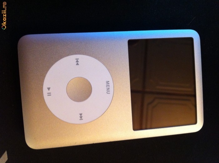 APPLE IPOD CLASSIC 120 GB IMPECABIL foto mare