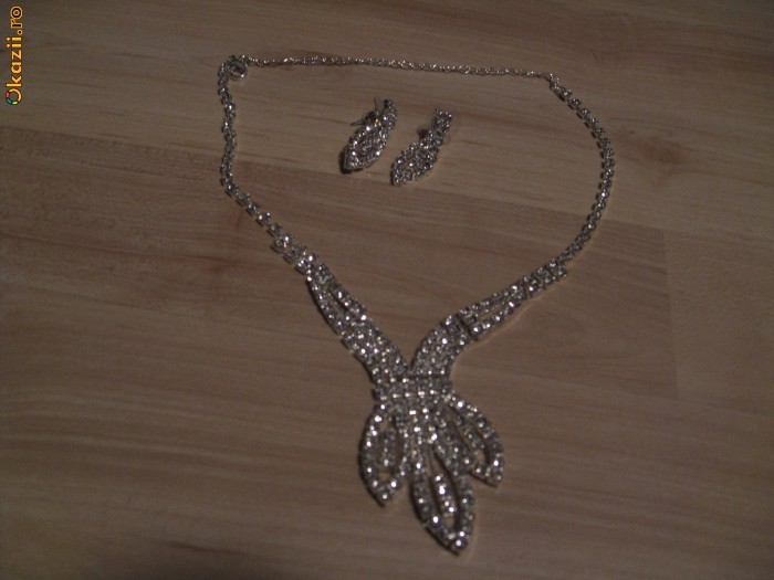 Vand set colier+cercei nunta\botez\petrecere foto mare