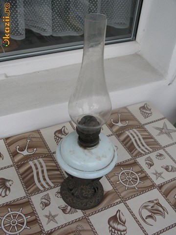 Vand lampa de petrol foto mare