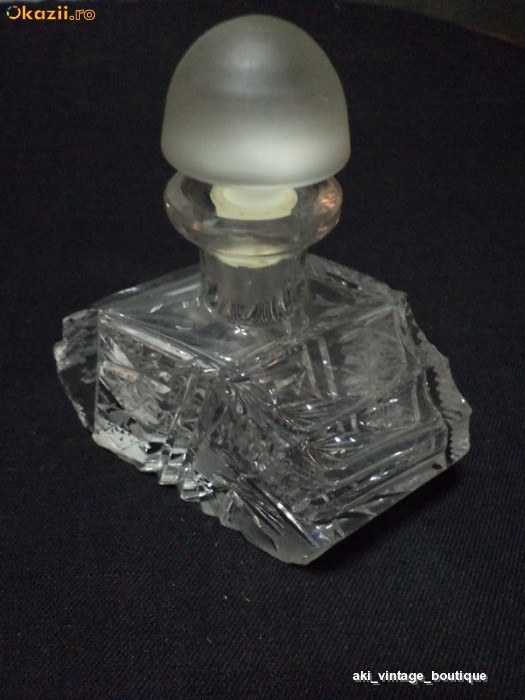 Sticla parfum din cristal Boemia, perioada '65 foto mare