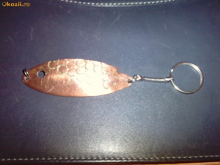lingurita breloc foto mare