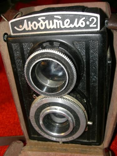 Aparat foto rusesc de colectie marca Lubitel 2 foto mare