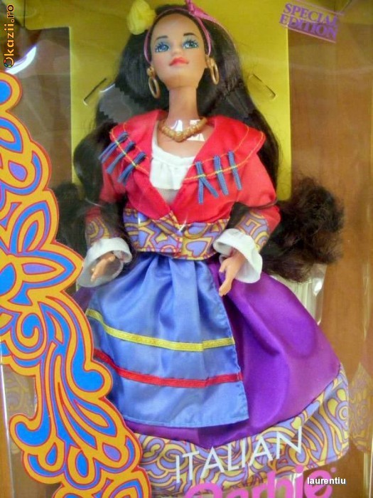 Italian Barbie 1992 - editie de colectie, noua, deosebita! foto mare