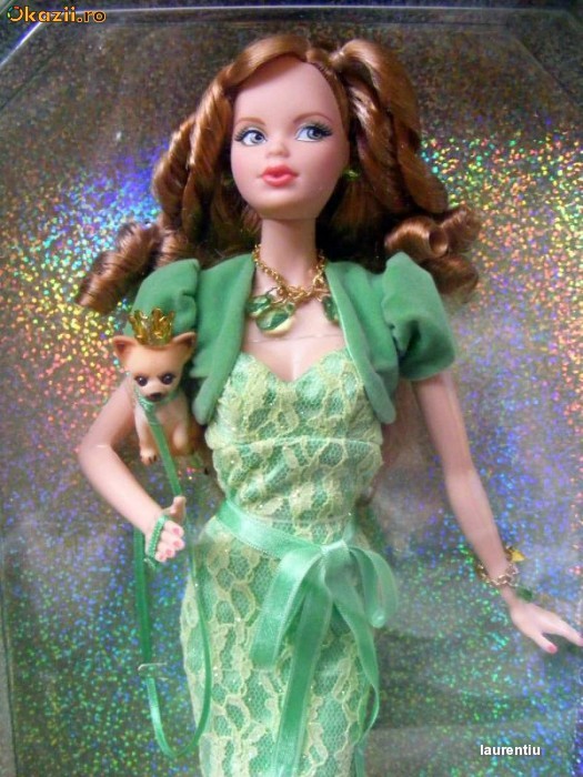 Birthstone Beauties - Miss Peridot (August) Barbie 2007, roscata foto mare