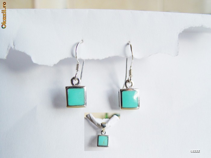 SET Cercei + Pandant NOI argint 925 patrat cu pietricica verde foto mare