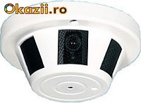 Camera supraveghere ascunsa in senzor fum foto mare